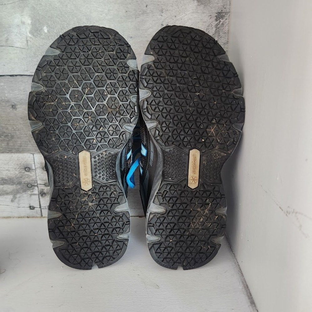 New Balance 412 v3 Womens 6 Black Blue Trail Running Shoes WT412LB3 Suregrip - Picture 3 of 5